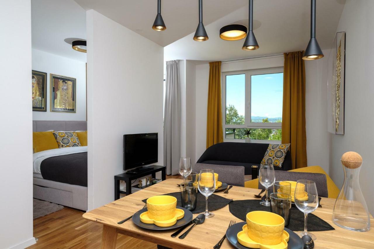 Studio Apartman Krila Wings- Parking In Garage Záhřeb Exteriér fotografie